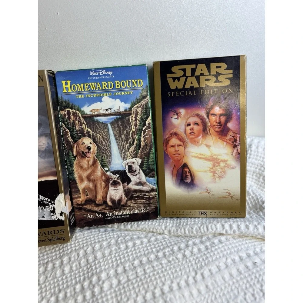 VHS Lot Gone w The Wind 39 Steps Saving Private Ryan Homeward Bound Star Wars‎